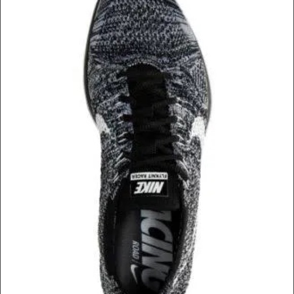 Nike Flyknit Racer Oreo 2 526628-012 US 6 Womens - Picture 4 of 14